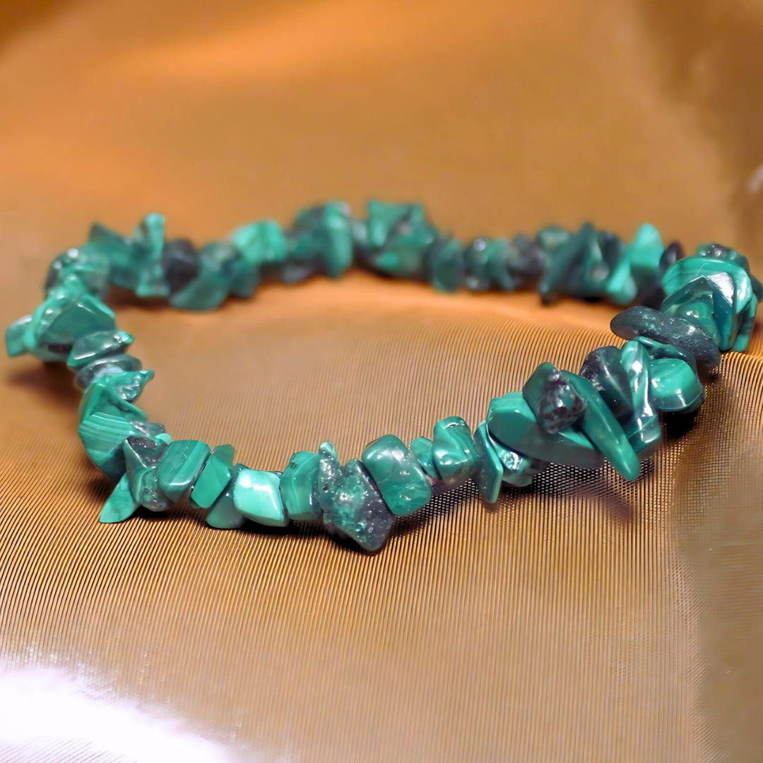 TUMBLED INTENTION BEADED BRACELET - ROUGH MALACHITE