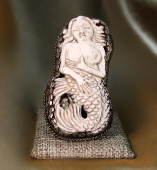 SACRED BONES - BISON BONE SIREN RING