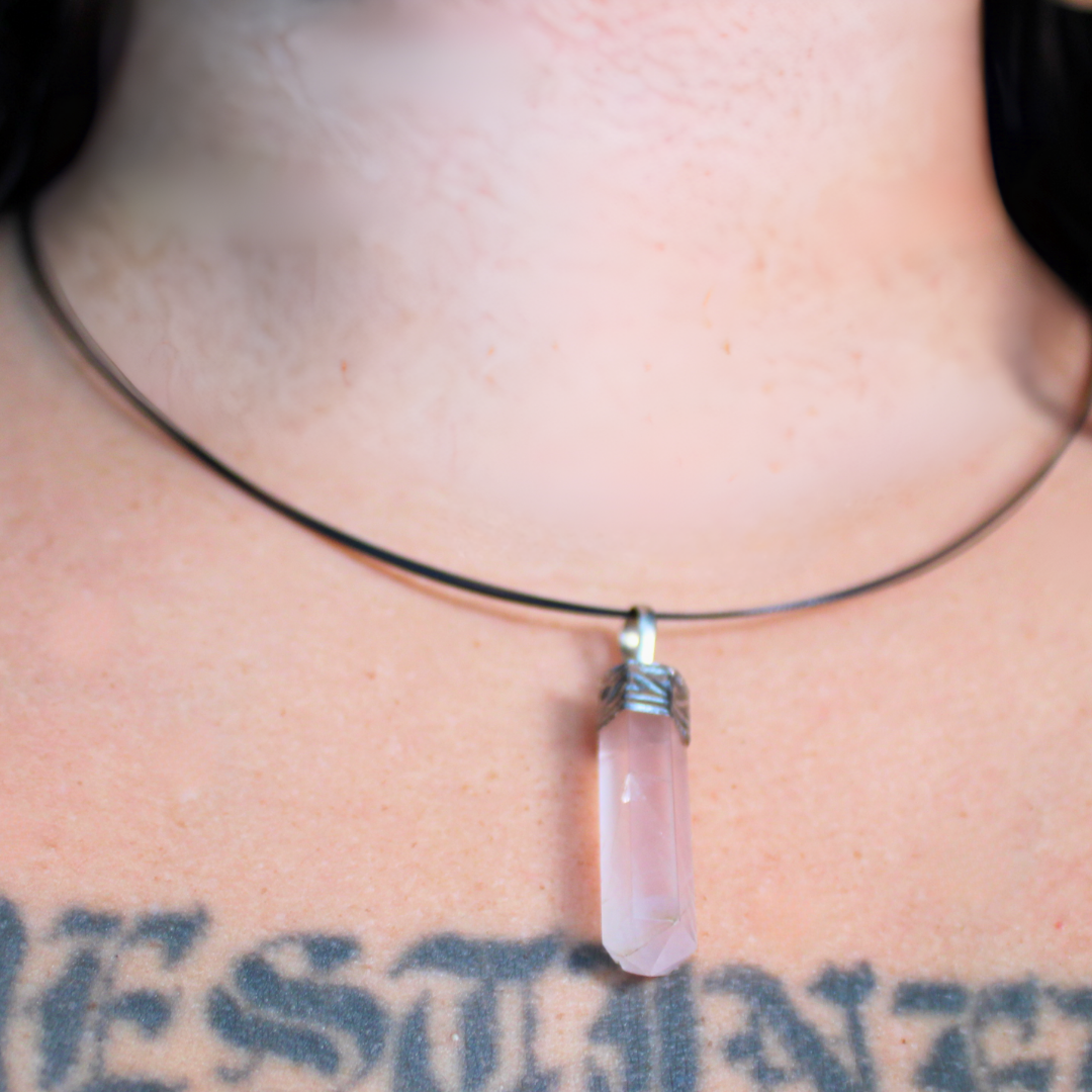 HALO CHOKER NECKLACE - CLEAR QUARTZ POINT