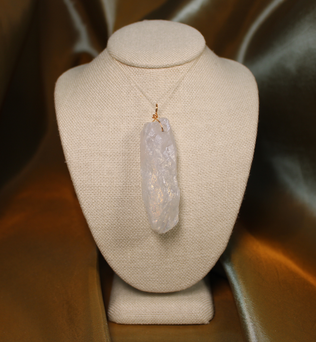 ANGEL HARP INFINITY NECKLACE - WHITE ANGEL AURA QUARTZ