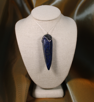 ANGEL HARP INFINITY NECKLACE - LAPIS LAZULI POINT