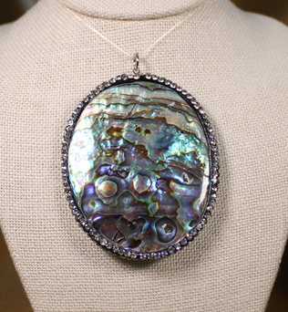 ANGEL HARP INFINITY NECKLACE - ABALONE SHELL