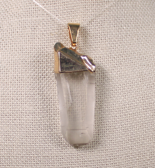 ANGEL HARP INFINITY NECKLACE - CLEAR QUARTZ