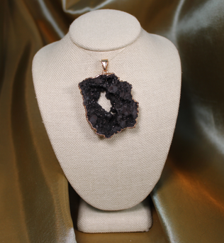 ANGEL HARP INFINITY NECKLACE - BLACK AGATE DRUZY