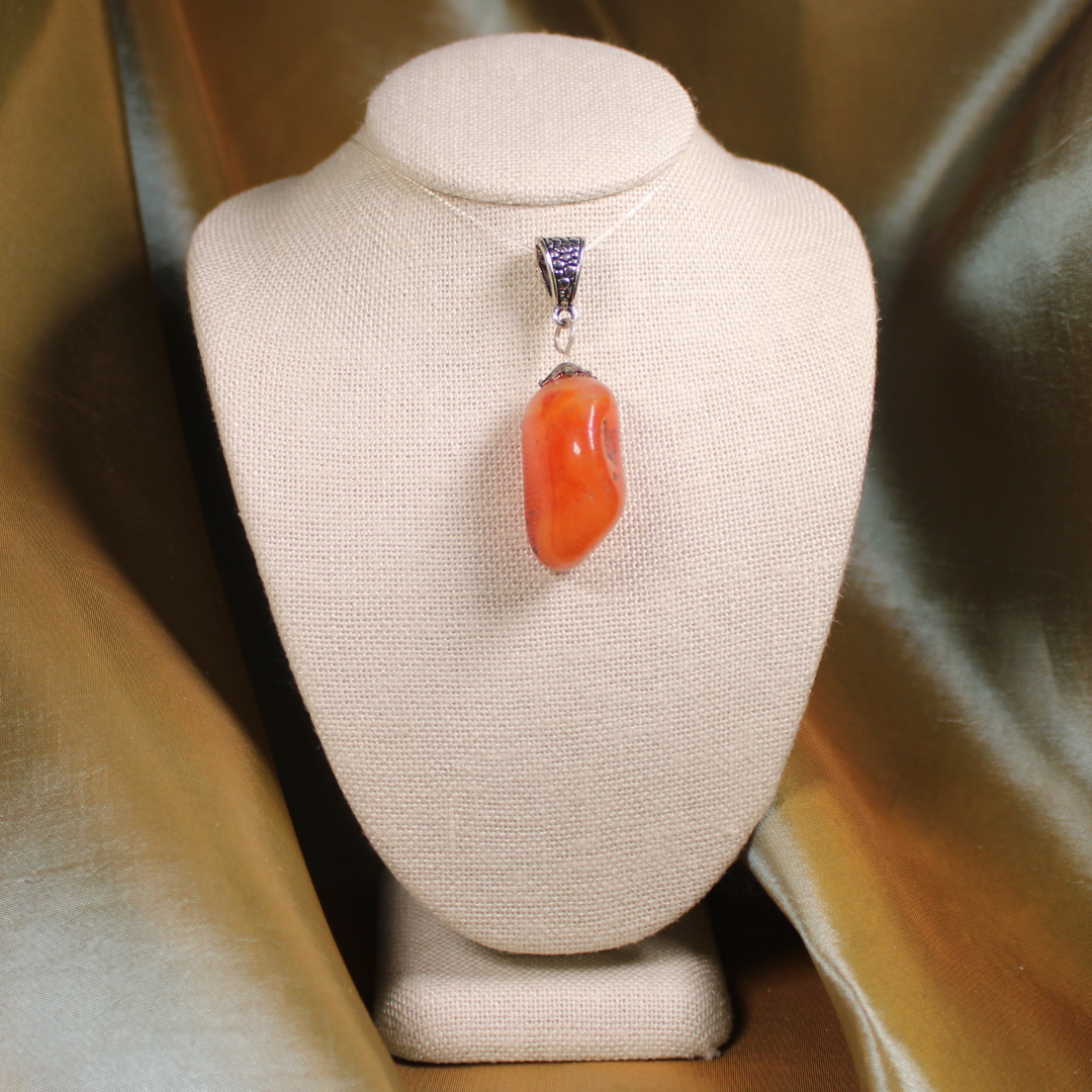 ANGEL HARP INFINITY NECKLACE - ORANGE CARNELIAN